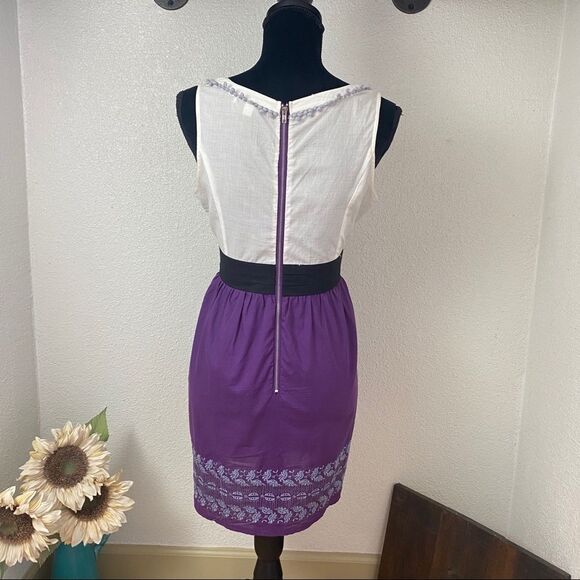 White & Purple Color Block Empire Waist Dress - Picture 3 of 9